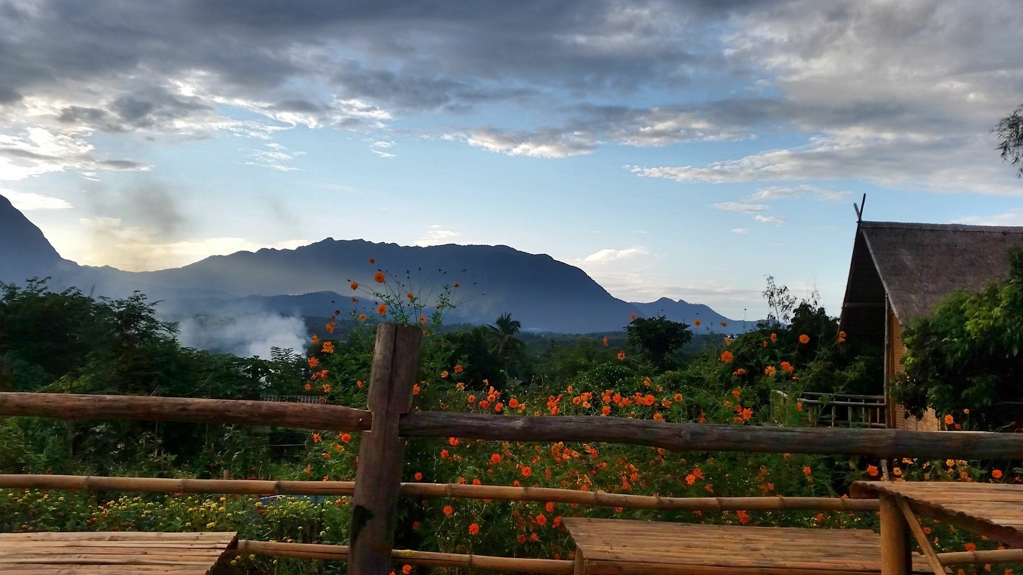 Baan Aingdoi Homestay, Chiang Dao Ngoại thất bức ảnh