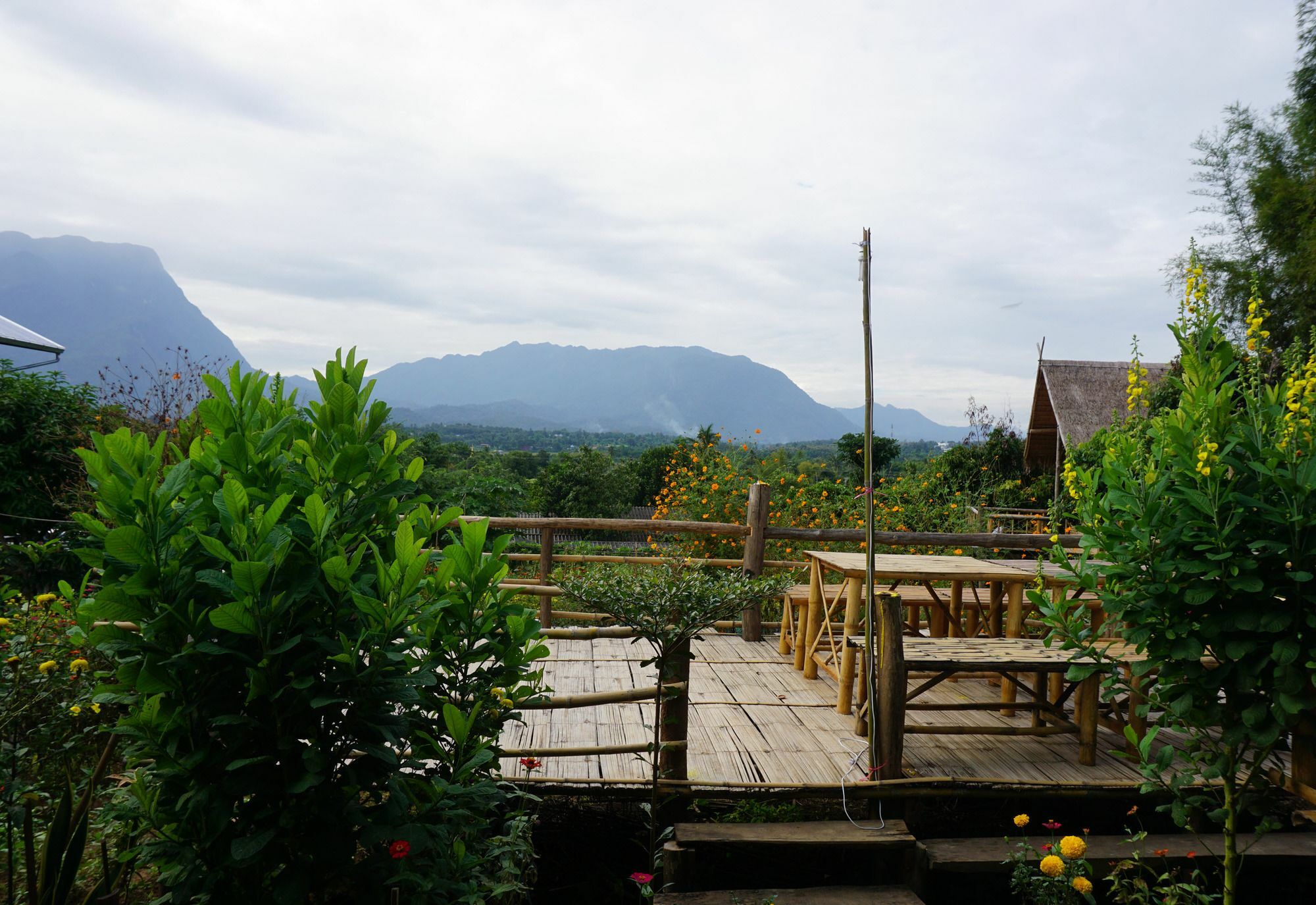 Baan Aingdoi Homestay, Chiang Dao Ngoại thất bức ảnh