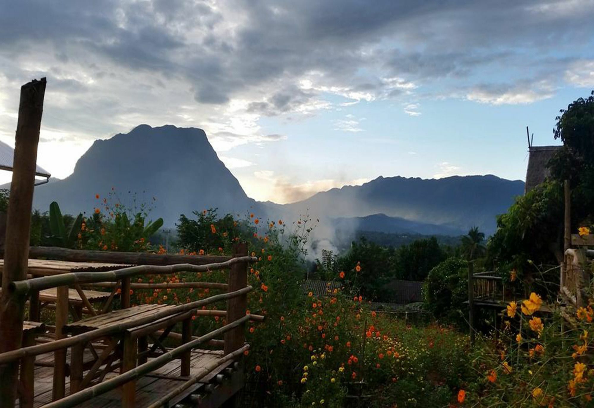 Baan Aingdoi Homestay, Chiang Dao Ngoại thất bức ảnh